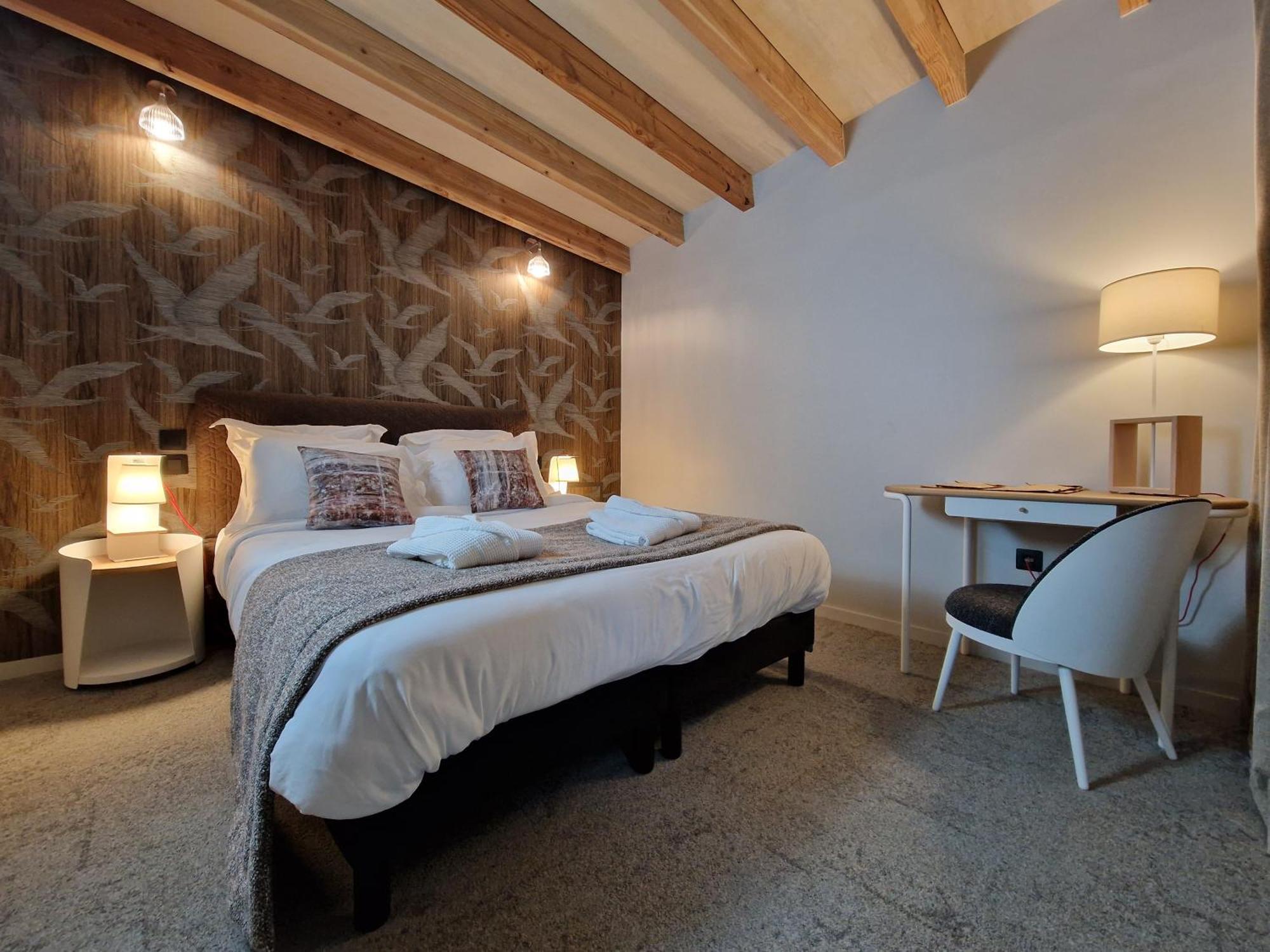 Domaine De L'Epau Eco-Resort Yvré-lʼÉvêque Esterno foto