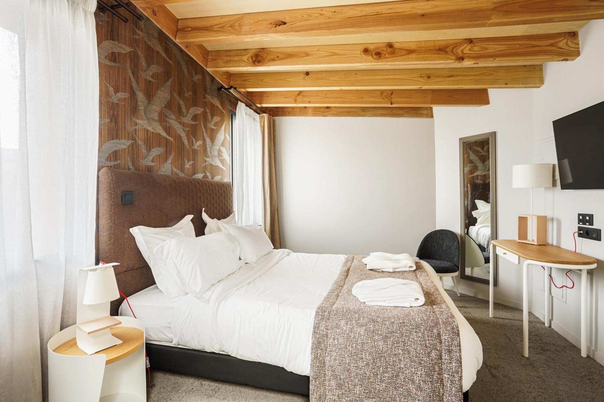 Domaine De L'Epau Eco-Resort Yvré-lʼÉvêque Esterno foto